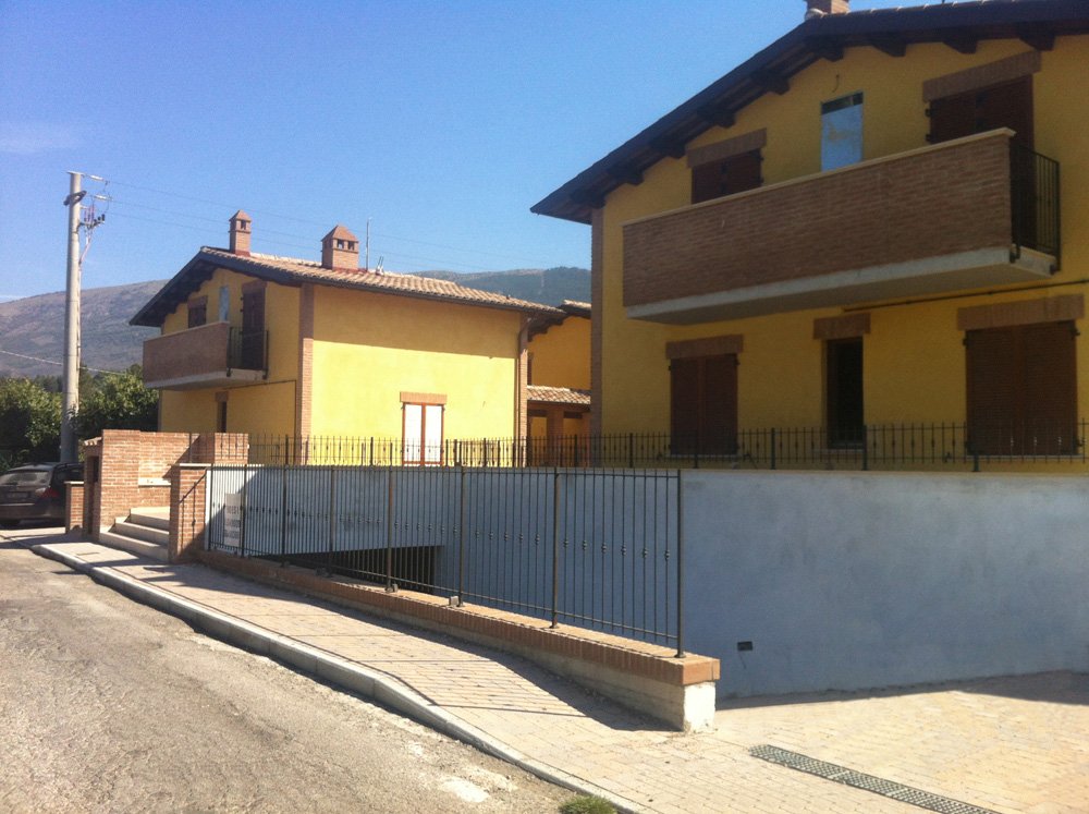 Villetta a schiera cielo terra Perugia